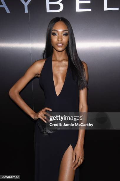 Model Jourdan Dunn attends Maybelline NYFW Welcome Party at PHD Terrace at Dream Midtown on February 12, 2017 in New York City.