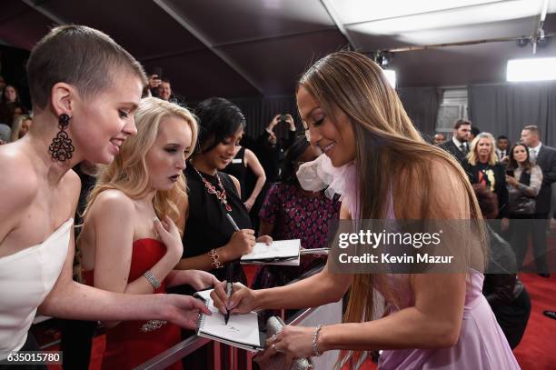 Jennifer Lopez attends The 59th GRAMMY Awards at STAPLES Center on February 12, 2017 in Los Angeles, California.