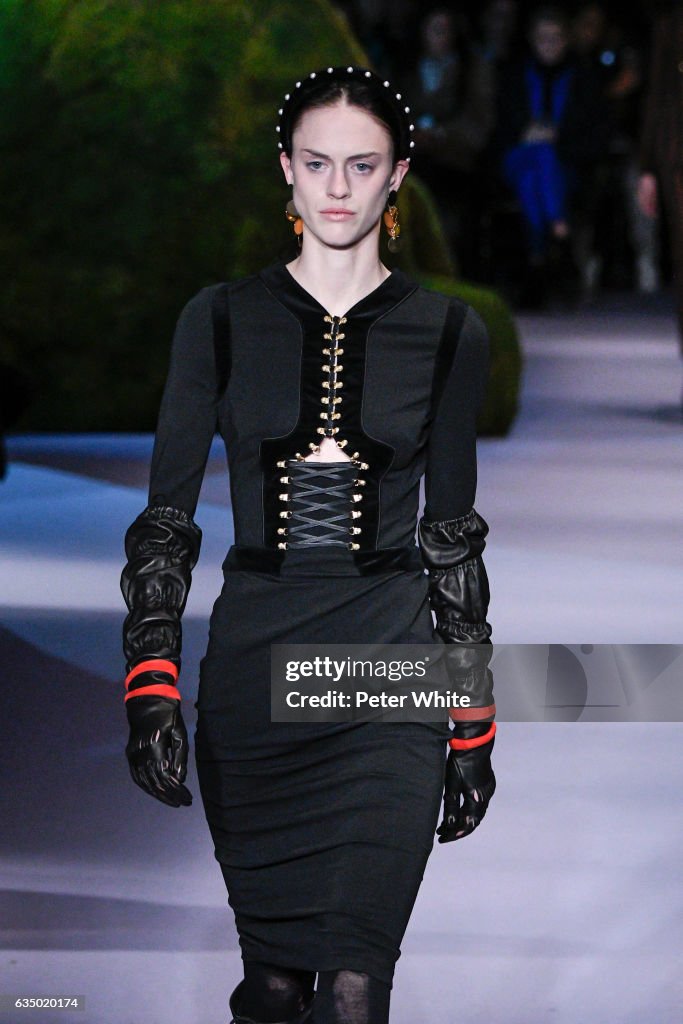 Altuzarra - Runway - February 2017 - New York Fashion Week