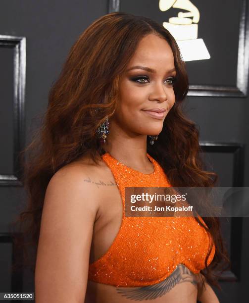 Singer Rihanna arrives at the 59th GRAMMY Awards at the Staples Center on February 12, 2017 in Los Angeles, California.