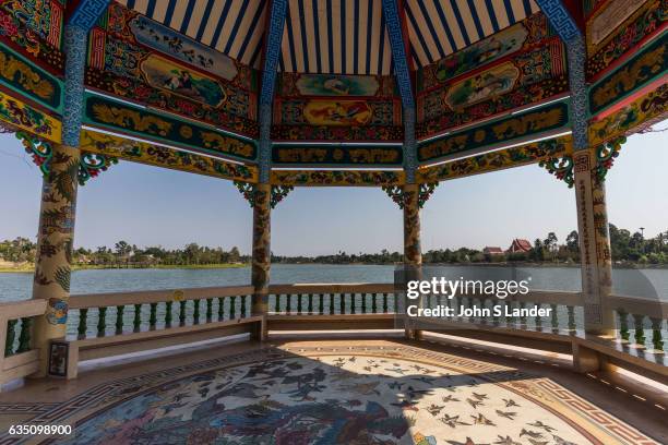 Pavilion at Chao Pu-Ya Chinese Spirit Shrine and Lake -adjacent to the Thai-Chinese Cultural Centre; together they form the focal point of Chaloem...