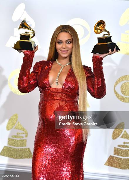 Beyonce poses at the 59th GRAMMY Awards on February 12, 2017 in Los Angeles, California.