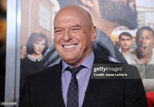 Dean Norris Photos and Premium High Res Pictures - Getty Images