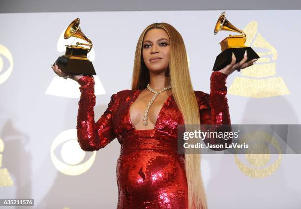 Beyonce poses in the press room at the 59th GRAMMY Awards at Staples Center on February 12, 2017 in Los Angeles, California.