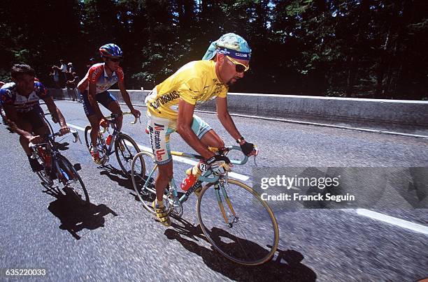 Italian cyclist Marco Pantani wearing the yellow jersey during the 18th stage of the 1998 Tour de France between Aix-Les-Bains and Neuchatel.