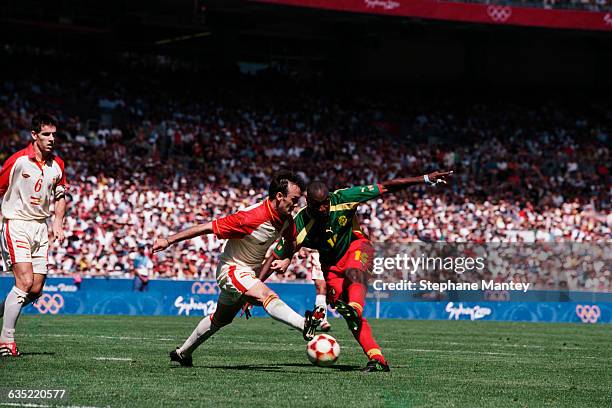Men's soccer final of the 2000 Olympics, Cameroon vs Spain.