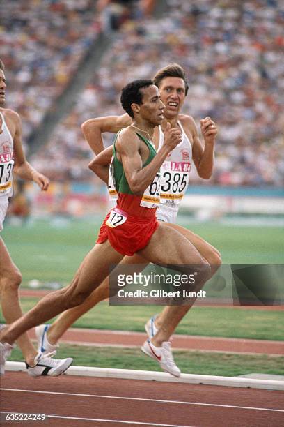 Said Aouita and David Moorcroft during the men's 5,000-meter race of the Olympic Games.