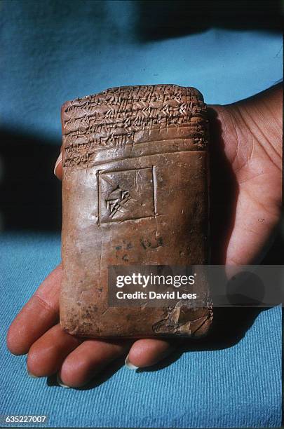 Si 427 Babylonian Clay Photos and Premium High Res Pictures - Getty Images