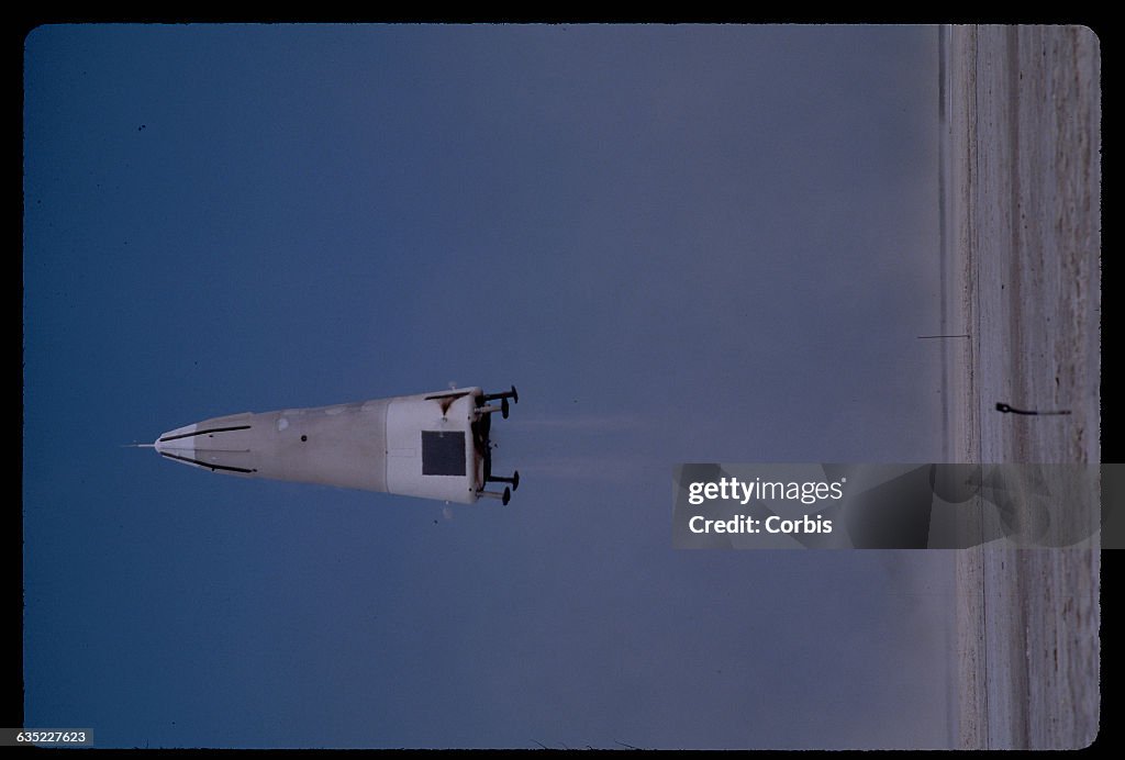 Experimental Rocket Makes a Landing