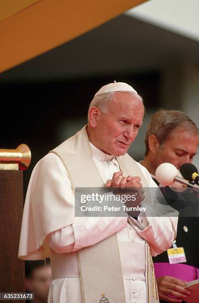 Pope John Paul II Praying at Dublin Catholic University