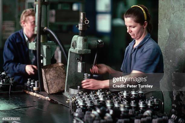 Laboring Women Photos and Premium High Res Pictures - Getty Images