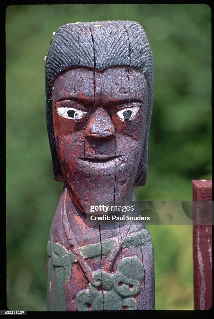 Maori Carving, Whakarewarewa Thermal Reserve