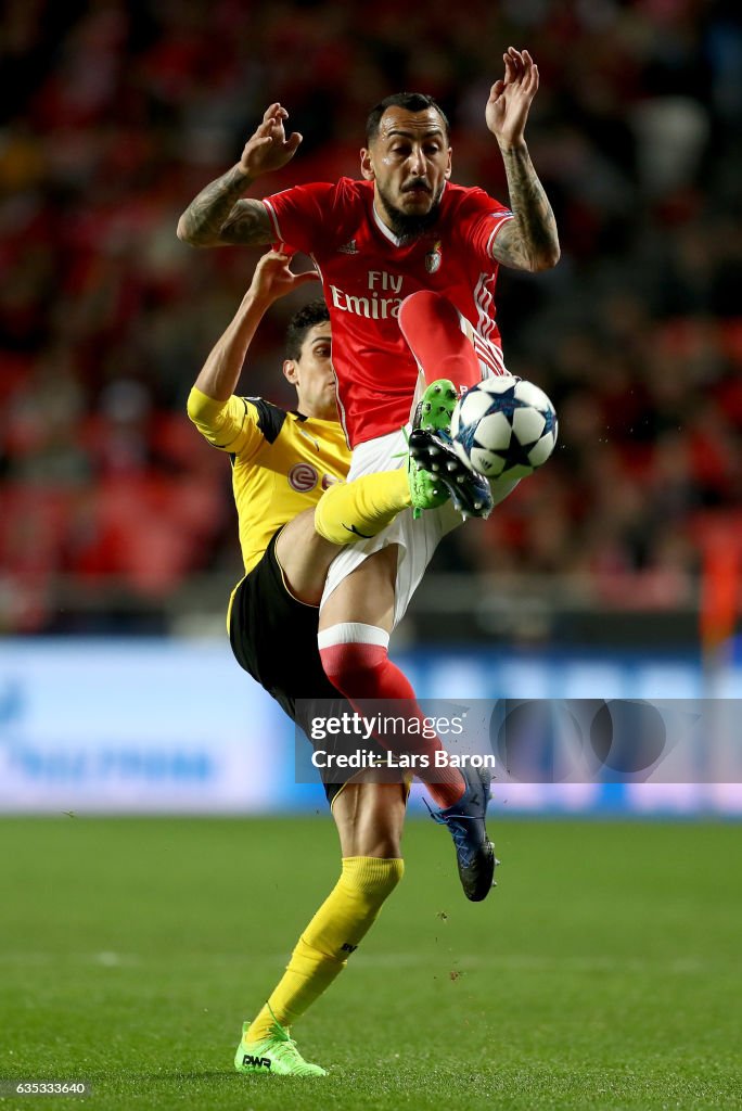 SL Benfica v Borussia Dortmund - UEFA Champions League Round of 16: First Leg