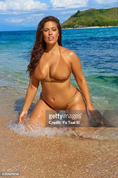 Swimsuit Issue 2017: Model Ashley Graham poses for the 2017 Sports Illustrated swimsuit issue on November 8, 2016 in Fiji. PUBLISHED IMAGE. CREDIT...