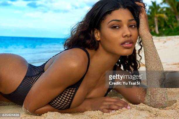 heden Berg professioneel 1,097 Danielle Herrington Photos and Premium High Res Pictures - Getty  Images