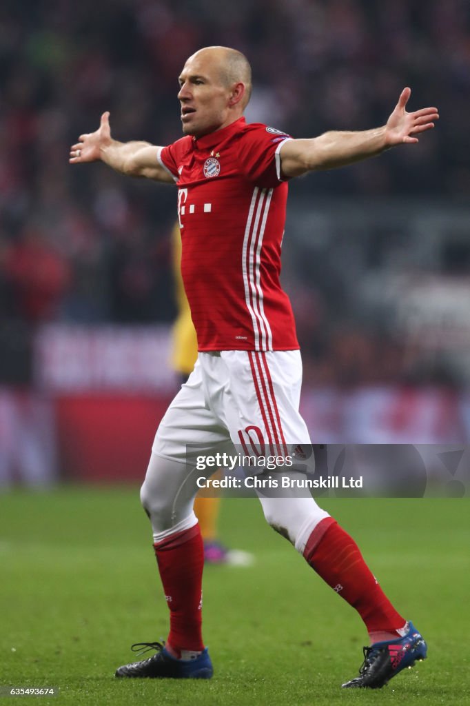 FC Bayern Muenchen v Arsenal FC - UEFA Champions League Round of 16: First Leg