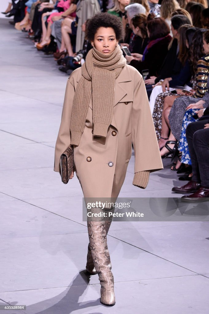 Michael Kors - Runway - February 2017 - New York Fashion Week