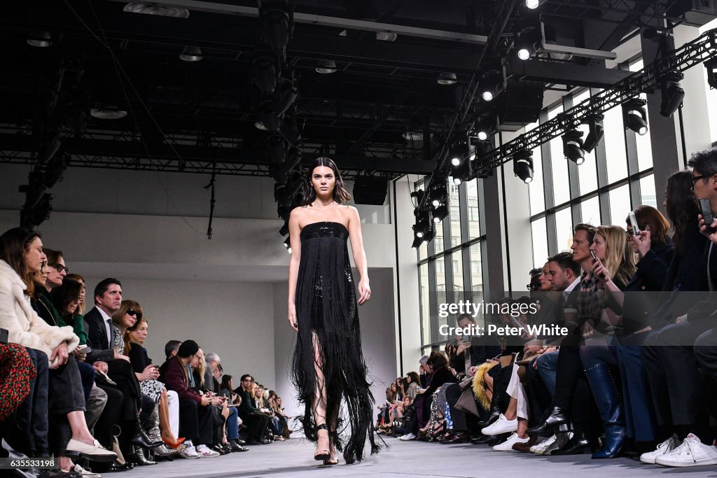 Michael Kors - Runway - February 2017 - New York Fashion Week