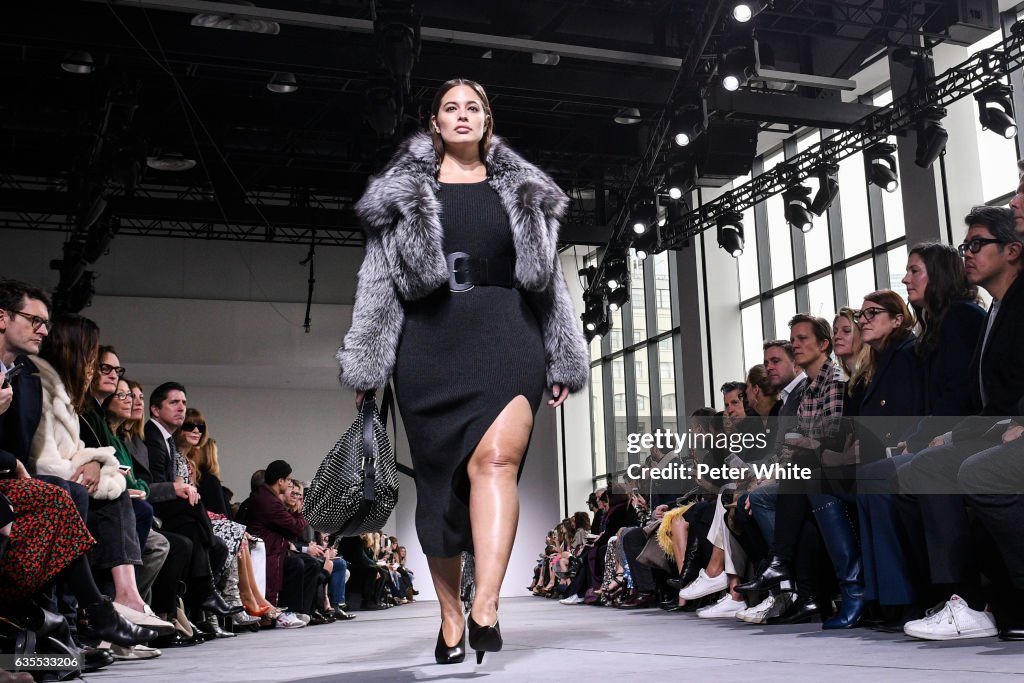 Michael Kors - Runway - February 2017 - New York Fashion Week