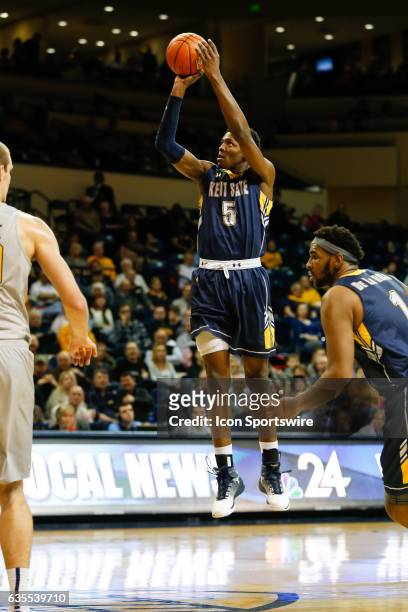 Kent State Golden Flashes forward Danny Pippen shoots a jump shot during a regular season basketball game between the Kent State Golden Flashes and...