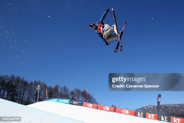 Mike Riddle of Canada competes in the FIS Freestyle World Cup Ski Halfpipe Qualification at Bokwang Snow Park on February 16, 2017 in...