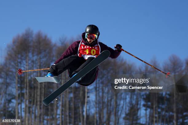 Rosalind Groenewoud of Canada competes in the FIS Freestyle World Cup Ski Halfpipe Qualification at Bokwang Snow Park on February 16, 2017 in...
