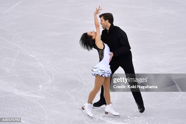 Liubov Ilyushechkina and Dylan Moscovitch of Canada compete in the Pairs Short Program during ISU Four Continents Figure Skating Championships -...