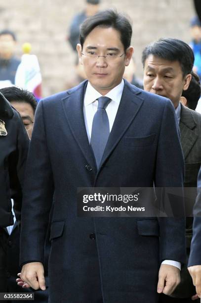 Lee Jae Yong, vice chairman of Samsung Electronics Co., is pictured arriving at the Seoul Central District Court on Feb. 16, 2017. Special...