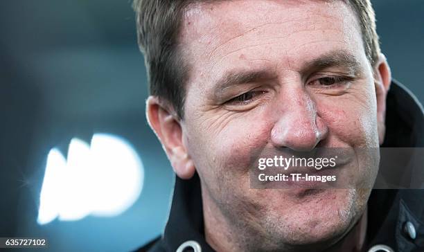 Coach Daniel Stendel of Hannover looks on during the Second Bundesliga match between VfB Stuttgart and Hannover 96 at Mercedes-Benz Arena on December...