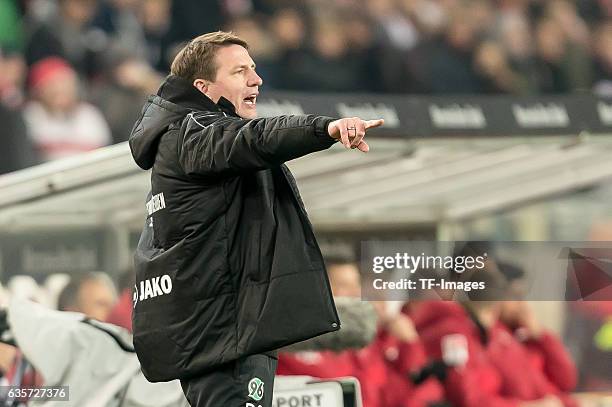 Coach Daniel Stendel of Hannover gestures during the Second Bundesliga match between VfB Stuttgart and Hannover 96 at Mercedes-Benz Arena on December...