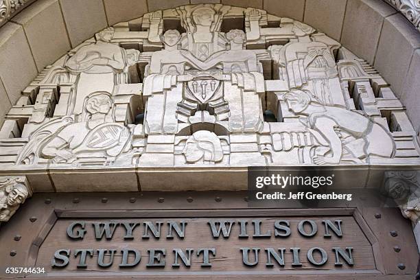 Gwynn Wilson Student Union entrance.