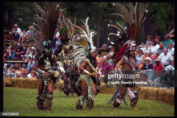 Aztec Dances Ritual 323 Aztec Ritual Dance Stock Photos, High-Res Pictures, and Images ...