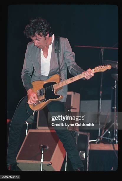100 Fender Esquire Stock Photos, High-Res Pictures, and Images - Getty ...