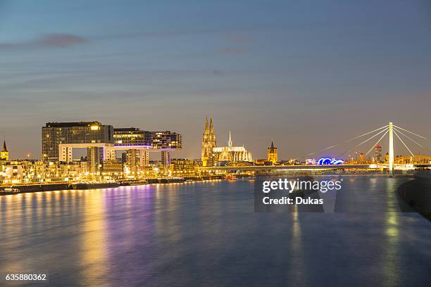 Cologne by night.