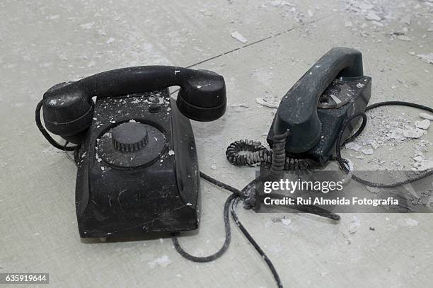Retro Telephone Exploding 654 Broken Vintage Telephone Stock Photos, High-Res Pictures, and ...