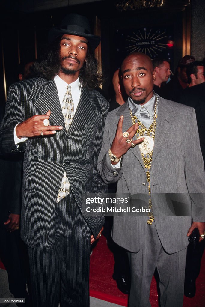 Snoop Doggy Dogg and Tupac Shakur