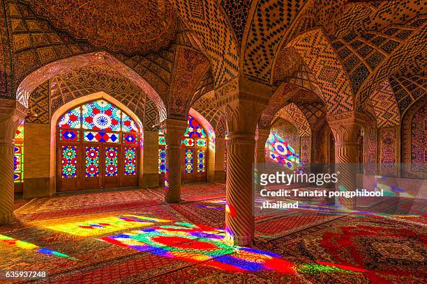 nasir al-mulk mosque, shiraz, iran - shiraz 個照片及圖片檔