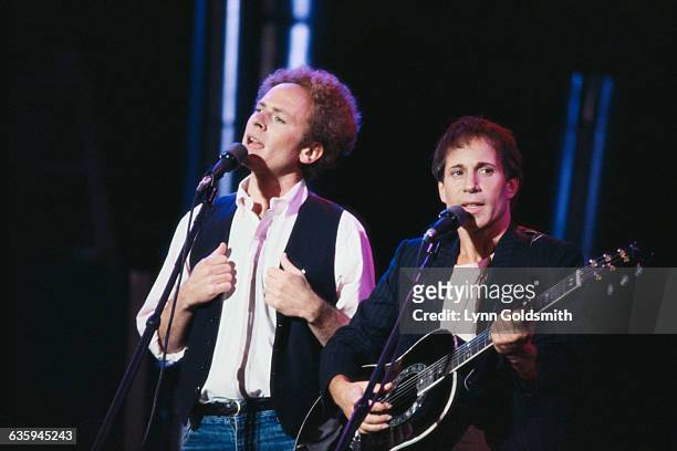Simon and Garfunkel Performing