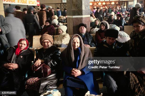 Waiting in a Subway Station