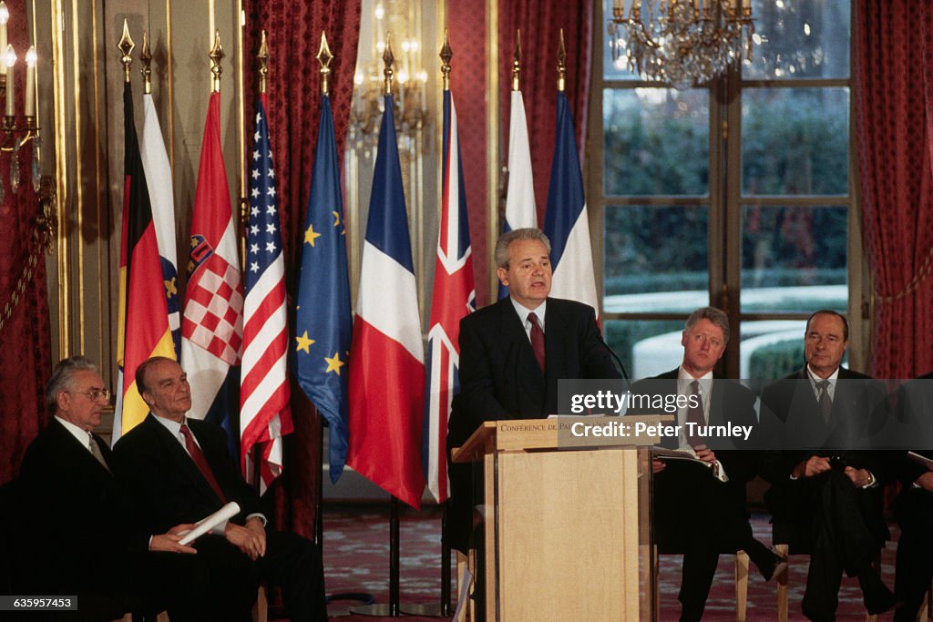 Slobodan Milosevic Addressing European Leaders