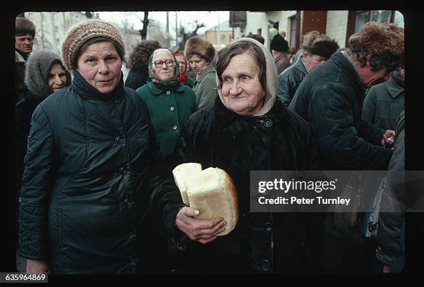 Soviet Meat Line Rations 175 Soviet Food Line Stock Photos, High-Res Pictures, and Images ...