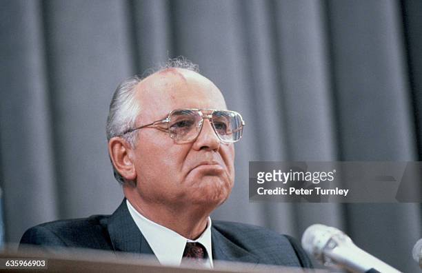 President Gorbachev attends a press conference held just after the attempted coup failed. Gorbachev was under house arrest during the coup attempt.