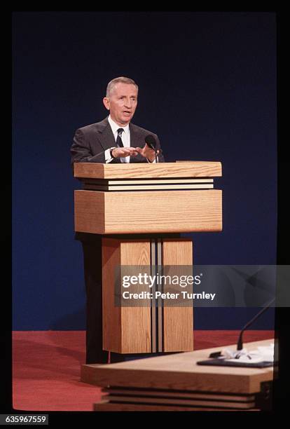 Independent presidential candidate, Ross Perot speaking at the podium during a Clinton debate.