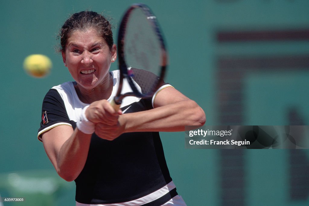 Monica Seles Hitting Two-Handed Stroke
