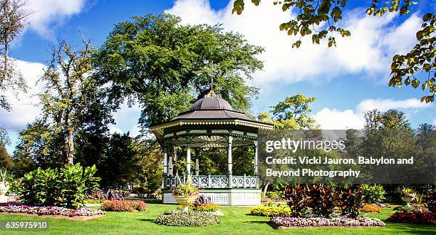 victorian public gardens in halifax, nova scotia - gazebo stockfoto's en -beelden