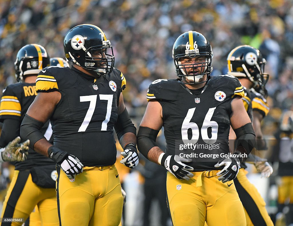 Dallas Cowboys v Pittsburgh Steelers