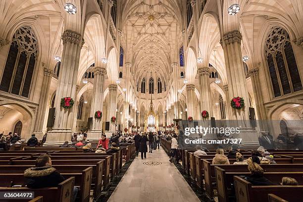 st. patrick's cathedral - catholic church christmas 個照片及圖片檔