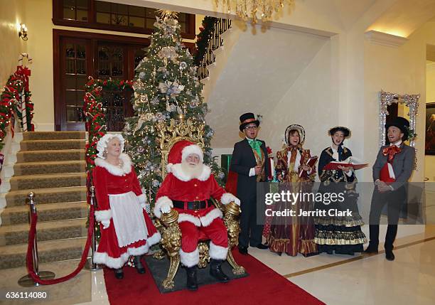 View of Santa Claus, Mrs. Claus and Carolers at the Victorino Noval Foundation Christmas Party on December 17, 2016 in Beverly Hills, California.