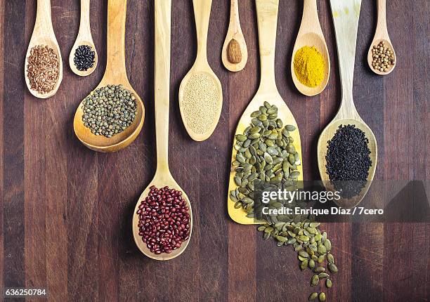 spices, nuts, seeds, grains and pulses. - cucina del medio oriente foto e immagini stock