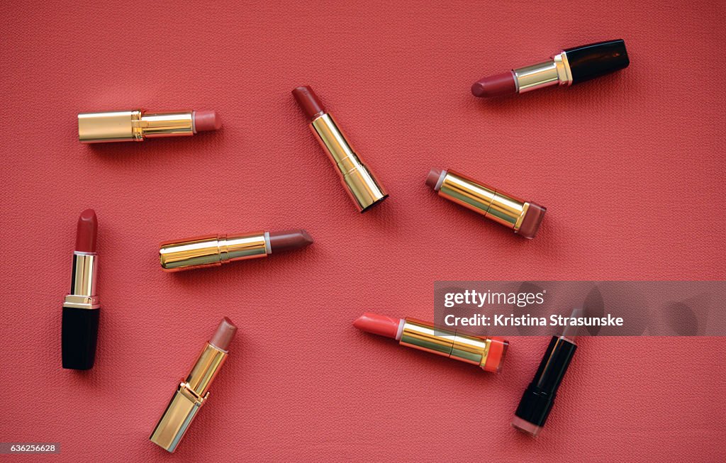 Nine lipsticks